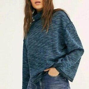 We the Free Free People Sunny Days Turtleneck Sweater Sz Medium Combo Blue